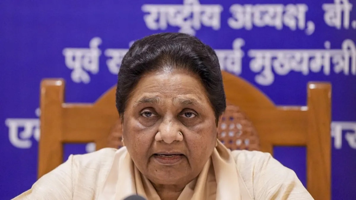 मायावती ने अखिलेश यादव पर साधा निशाना, RLD बयान से लेकर गठबंधन तक घेरा
