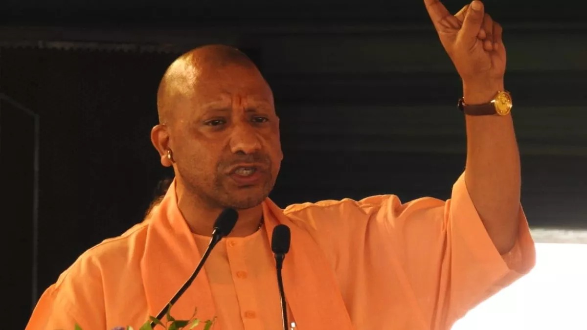 रायबरेली में विकास की नई तस्वीर, सीएम योगी ने कांग्रेस पर साधा निशाना