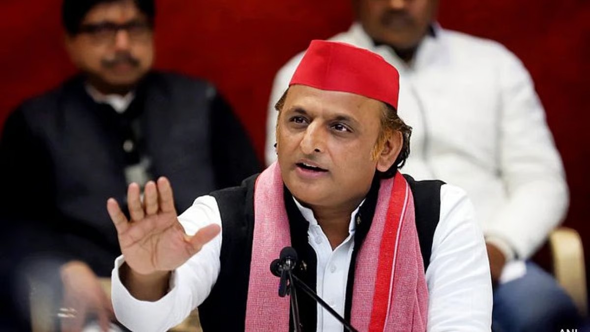 जाटलैंड में पोस्टरवार, सपा नेताओं के बयानों पर सियासी हमला