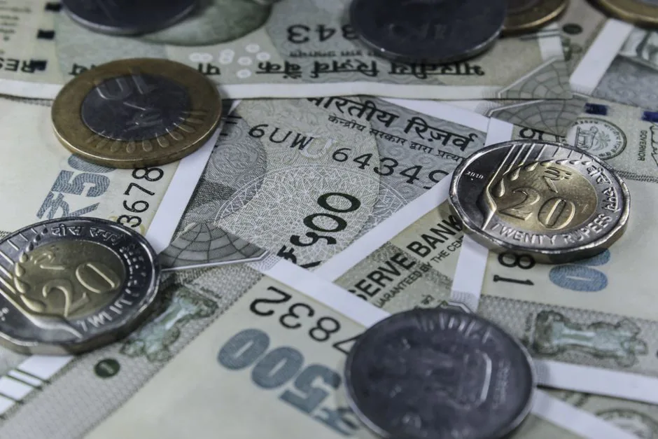 आर्थिक मजबूती: वैश्विक अनिश्चितताओं के बीच भारतीय अर्थव्यवस्था मजबूत स्थिति में बरकरार, आरबीआई बुलेटिन में दावा