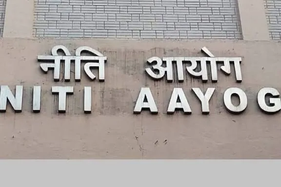 ग्रामीण विकास और स्वास्थ्य में बड़ी छलांग: नीति आयोग की 'एस्पिरेशनल ब्लॉक रैंकिंग' में गोरखपुर के ब्लॉकों का उत्कृष्ट प्रदर्शन