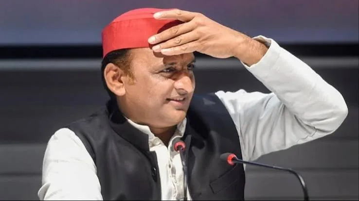 बड़ा सवाल: बाराबंकी की घटना के बाद अखिलेश यादव के पीडीए फॉर्मूले पर उठे गंभीर राजनीतिक सवाल