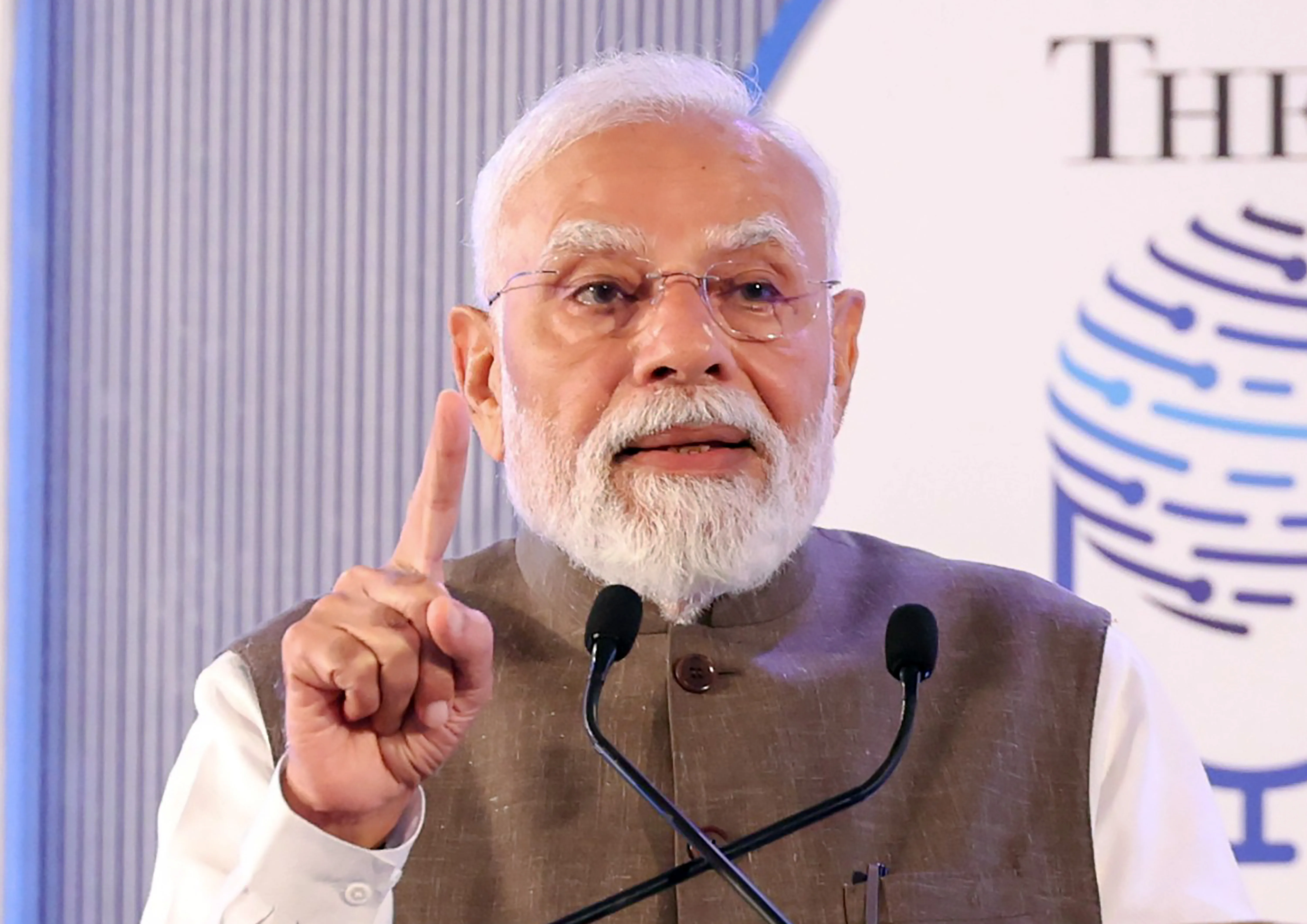 खेल और खिल: जो खेलेगा वो खिलेगा, पीएम मोदी ने युवा एथलीटों से की बात