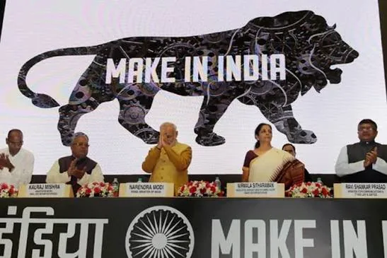मेक इन इंडिया का ऐतिहासिक मील का पत्थर: देश में उपयोग होने वाले 99.2 प्रतिशत मोबाइल फोन अब स्वदेशी रूप से निर्मित