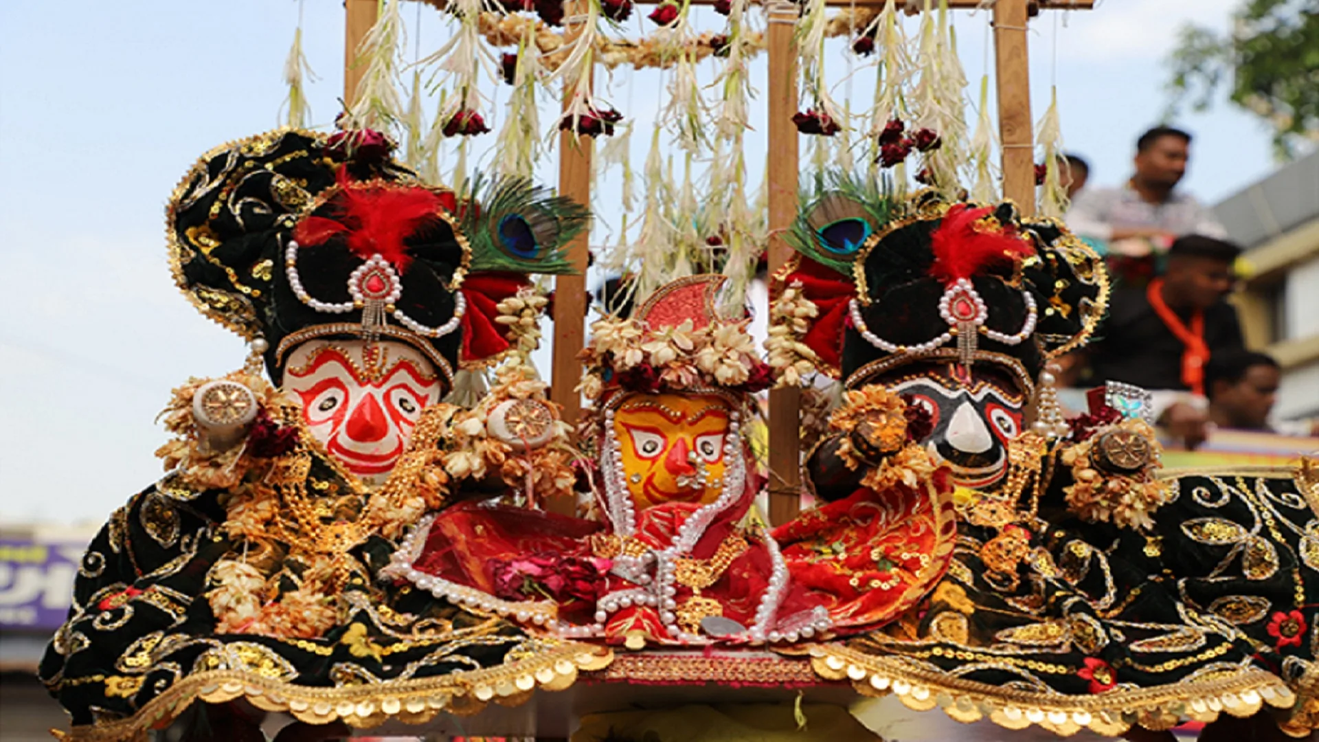 सांस्कृतिक उत्सव का शंखनाद: गुजरात के अहमदाबाद में पारंपरिक लोक कला और संगीत महोत्सव का भव्य आगाज
