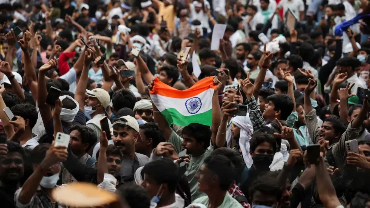 राजनीतिक संकट: देश में 40 वर्ष से कम उम्र के मात्र 384 सांसद और विधायक, Gen Z के लिए बड़ी चुनौती