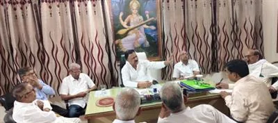 धार्मिक अपडेट: श्री प्रयागगीरी शिवालय मंदिर ट्रस्ट और श्री बजरंग गर्ग से महत्वपूर्ण सूचना प्राप्त