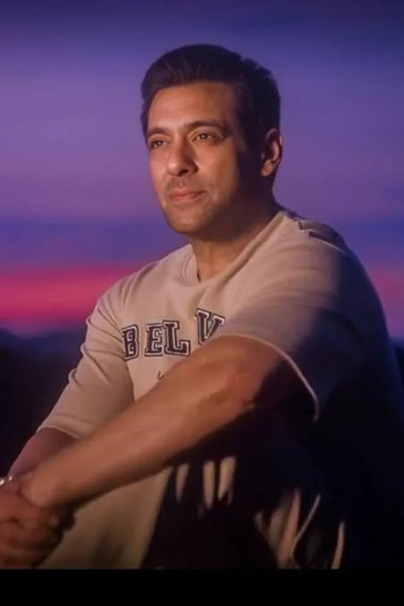 सितारों का रक्षाबंधन: अर्जुन कपूर से सलमान खान तक, निभाते हैं भाइयों जैसा नहीं अभिभावक का फर्ज