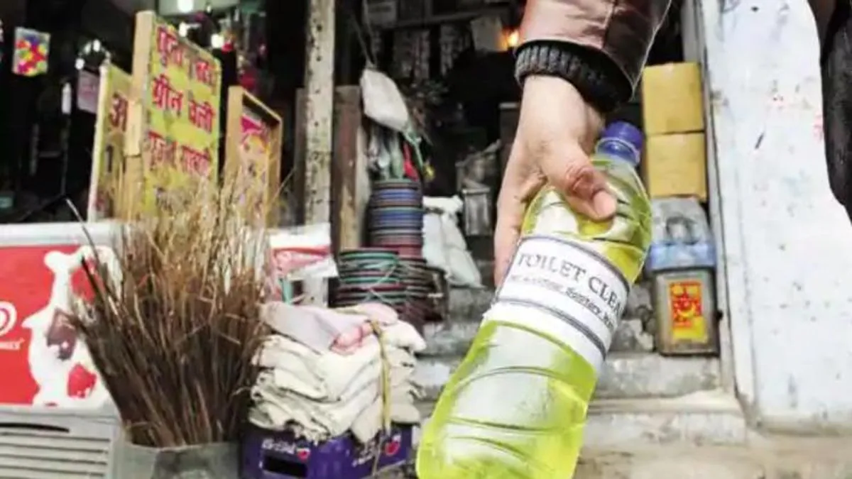 तेजाब बिक्री पर सख्ती: सुप्रीम कोर्ट ने खुदरा दुकानों में एसिड की बिक्री पर कड़े प्रतिबंध लगाने के दिए संकेत और माँगा जवाब