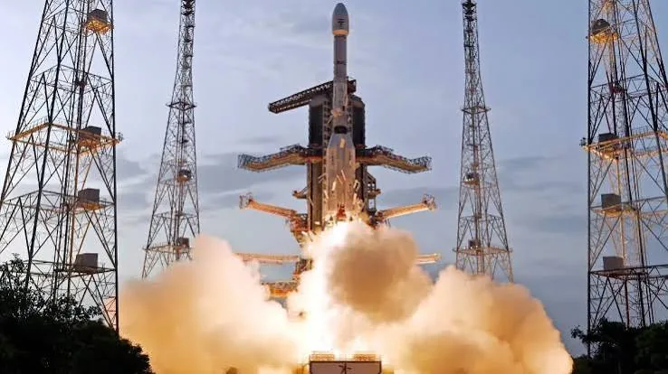 अंतरिक्ष उड़ान का नया युग: गगनयान से लेकर वीनस मिशन तक के लिए तैयार है भारत