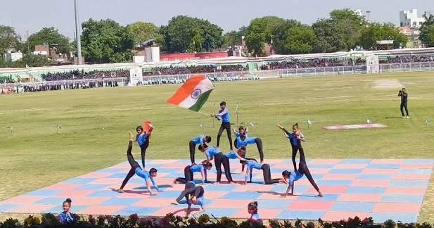 खेल संवाद: लखनऊ में सिंह ने दिव्यांग और सामान्य खिलाड़ियों के शानदार प्रदर्शन को सराहा