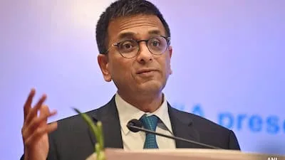 परीक्षा लीक पर पूर्व मुख्य न्यायाधीश: डीवाई चंद्रचूड़ बोले, युवा पीढ़ी की चिंताओं को समझना और हल निकालना अत्यंत आवश्यक