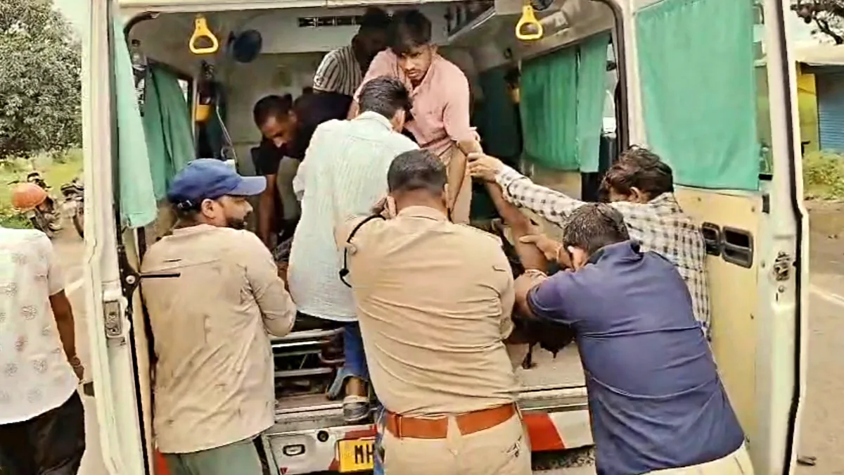दर्दनाक सड़क हादसा: रक्षाबंधन मनाकर लौट रहे मौसी और भांजे की सड़क दुर्घटना में मौत