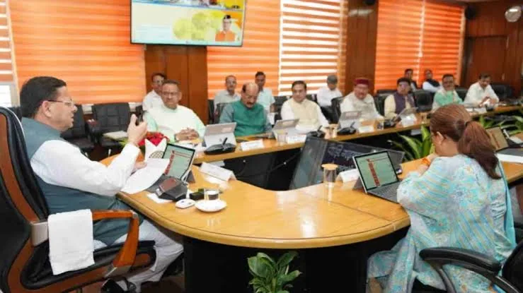 स्वास्थ्य सेवाओं का कमाल: उत्तराखंड में 104 नंबर दे रहा है दूर-दराज के मरीजों को राहत और फोन पर फॉलोअप