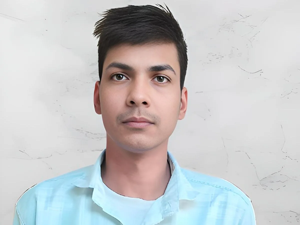 ऐतिहासिक सफलता: किसान के बेटे पुलकित गोयल ने यूजीसी नेट इतिहास में हासिल किया 100 पर्सेंटाइल