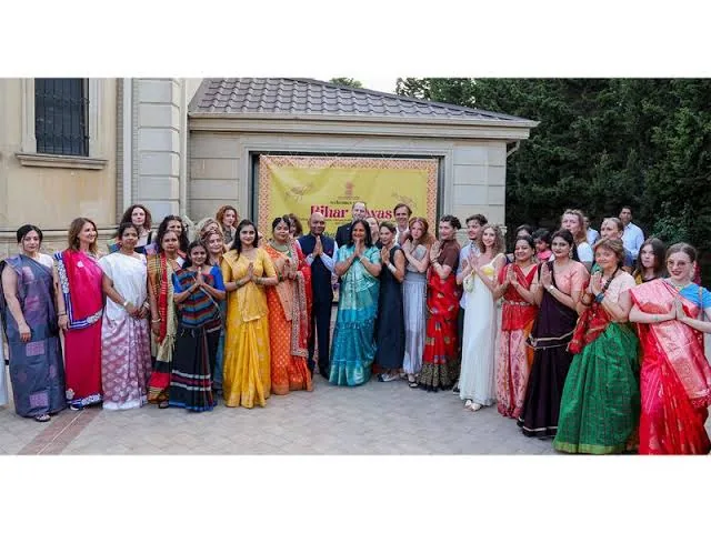 सांस्कृतिक उत्सव: अजरबैजान की राजधानी बाकू में चमकी बिहार की अनूठी परंपरा