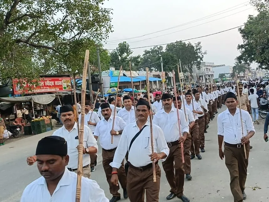 युवाओं का उत्साह: खानपुर में आरएसएस की शताब्दी शंखनाद महादौड़ का आयोजन
