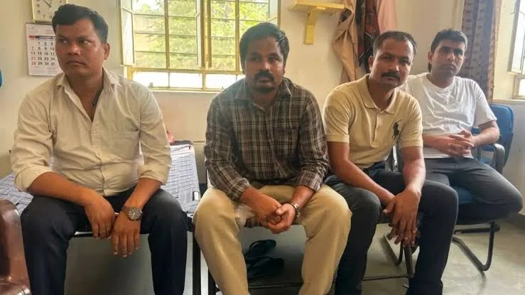 बड़ा भ्रष्टाचार: सीकर में उत्तर प्रदेश पुलिस के 4 कर्मी 2.80 लाख रुपये रिश्वत लेते गिरफ्तार