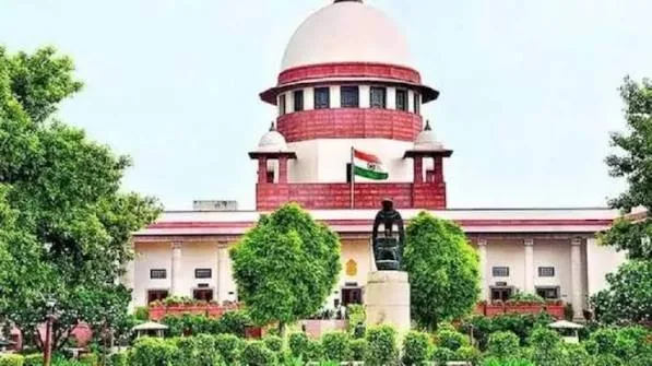 स्वास्थ्य पर सर्वोच्च अदालत की सख्त टिप्पणी: खाद्य पदार्थों की फ्रंट-पैकेज लेबलिंग को लेकर सुप्रीम कोर्ट ने केंद्र से पूछा कड़ा सवाल