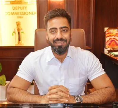 प्रशासनिक अपडेट: डीसी ऊना श्री जतिन लाल और विभिन्न कार्यक्रमों की रिपोर्ट डीप्रो ऊना द्वारा जारी