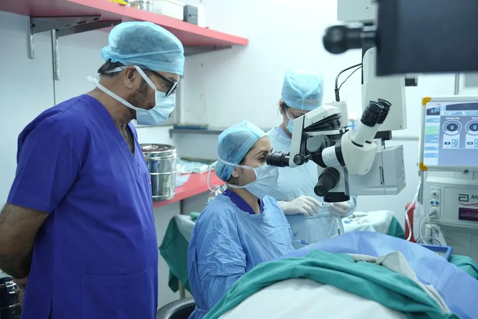 मेडिकल इतिहास: 1600 किलोमीटर दूर से डॉक्टर ने की रोबोटिक सर्जरी
