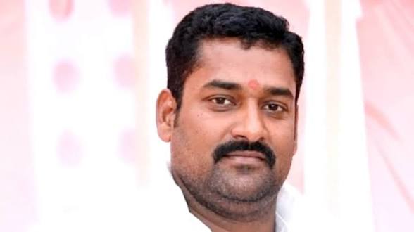 प्रयागराज : सपा नेता पवन यादव हत्याकांड में नया मोड़, पुलिस मुठभेड़ में दो आरोपी घायल