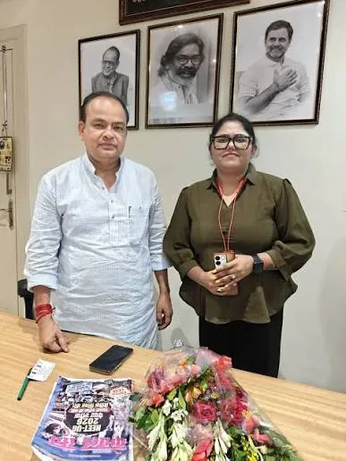 हेल्थ टेक का नया केंद्र: इरफान अंसारी ने दिल्ली में बत्तीस देशों की चिकित्सा तकनीकों का किया अध्ययन