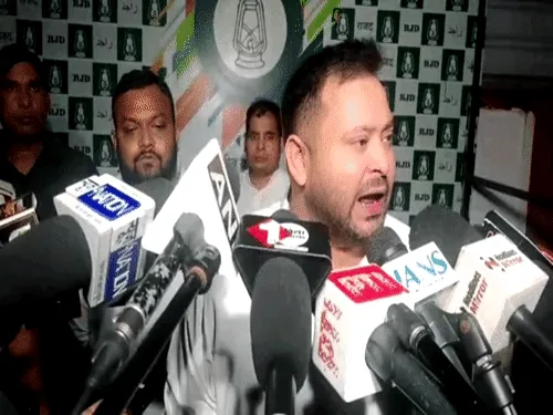 इंडिया ब्लॉक बैठक: तेजस्वी यादव ने मुख्य चुनाव आयुक्त ज्ञानेश कुमार की गिरफ्तारी की मांग की