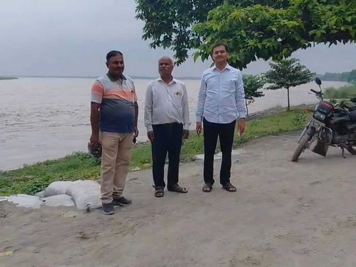 गंडक का रौद्र रूप: लालगंज और वैशाली के तटबंधों पर 24 घंटे कड़ी निगरानी