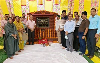स्वास्थ्य सुविधाओं का विस्तार: 2.52 करोड़ रुपये की लागत से बनेगा पीएचसी सिहवाँ का नया भवन, केवल सिंह पठानिया ने दी जानकारी