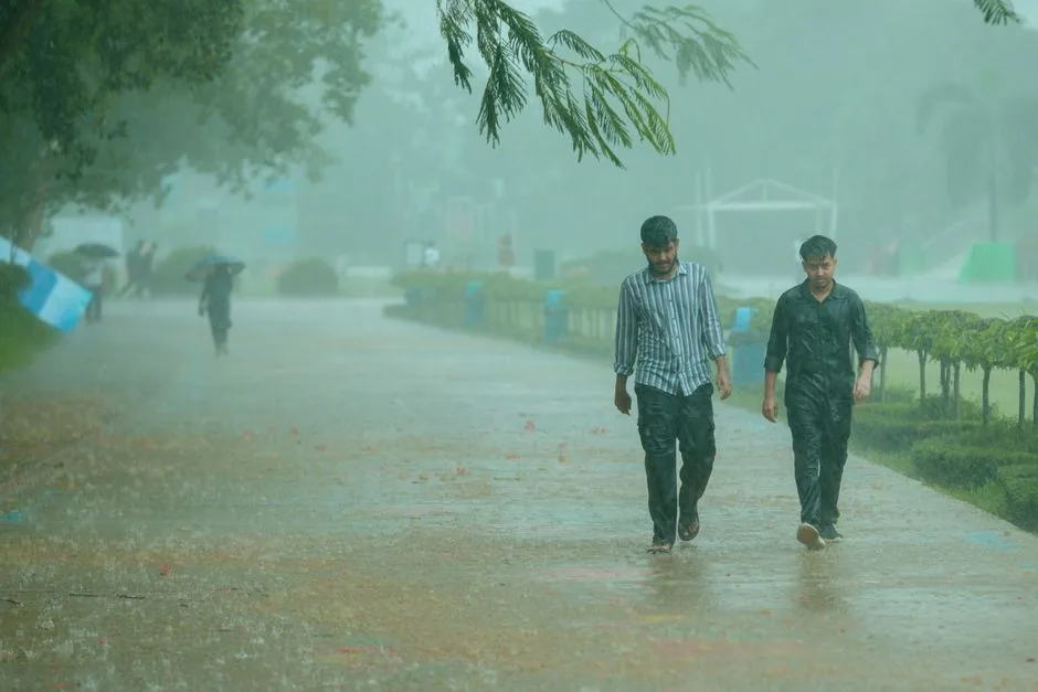 मौसम अपडेट: जयपुर और राजस्थान में कल से भारी बारिश का अलर्ट, पश्चिमी इलाकों में मानसून सुस्त