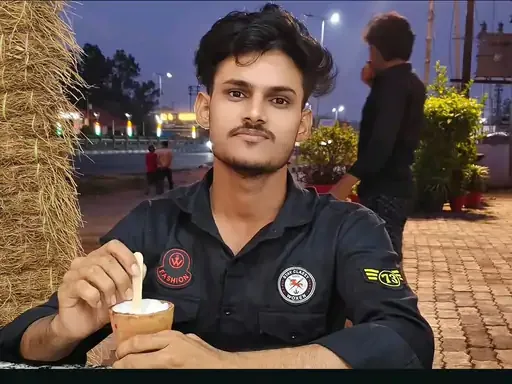 दर्दनाक हादसा: कानपुर देहात में दांत निकलवाने के बाद एक युवक की हुई मौत, परिजनों ने लगाया झोलाछाप डॉक्टर के गलत इलाज का गंभीर आरोप और शव रखकर किया जोरदार हंगामा
