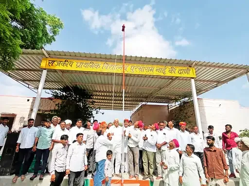 शानदार प्रदर्शन: दसवीं पंचायत स्तरीय खेलकूद प्रतियोगिता में लोमरोड़ों की ढाणी का दबदबा