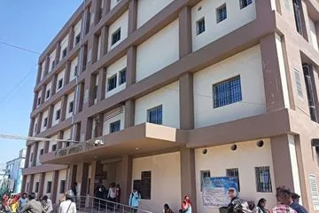 सफल प्रसव: सीवान सदर अस्पताल में एचआईवी पॉजिटिव गर्भवती ने स्वस्थ शिशु को जन्म दिया