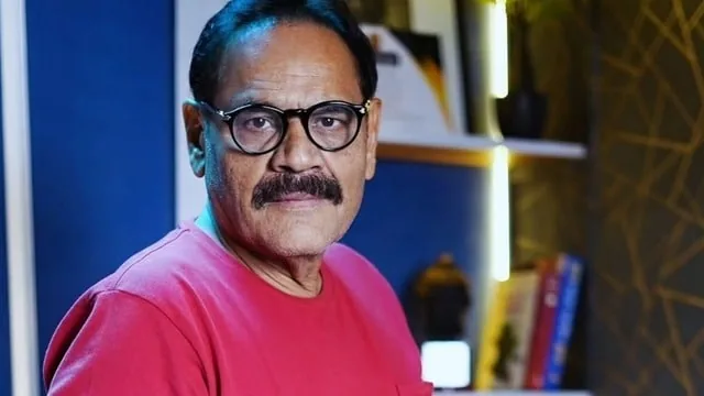 करोड़ों की नेटवर्थ: मुश्ताक खान अपने पीछे छोड़ गए भरा-पूरा परिवार और शिक्षक बहू