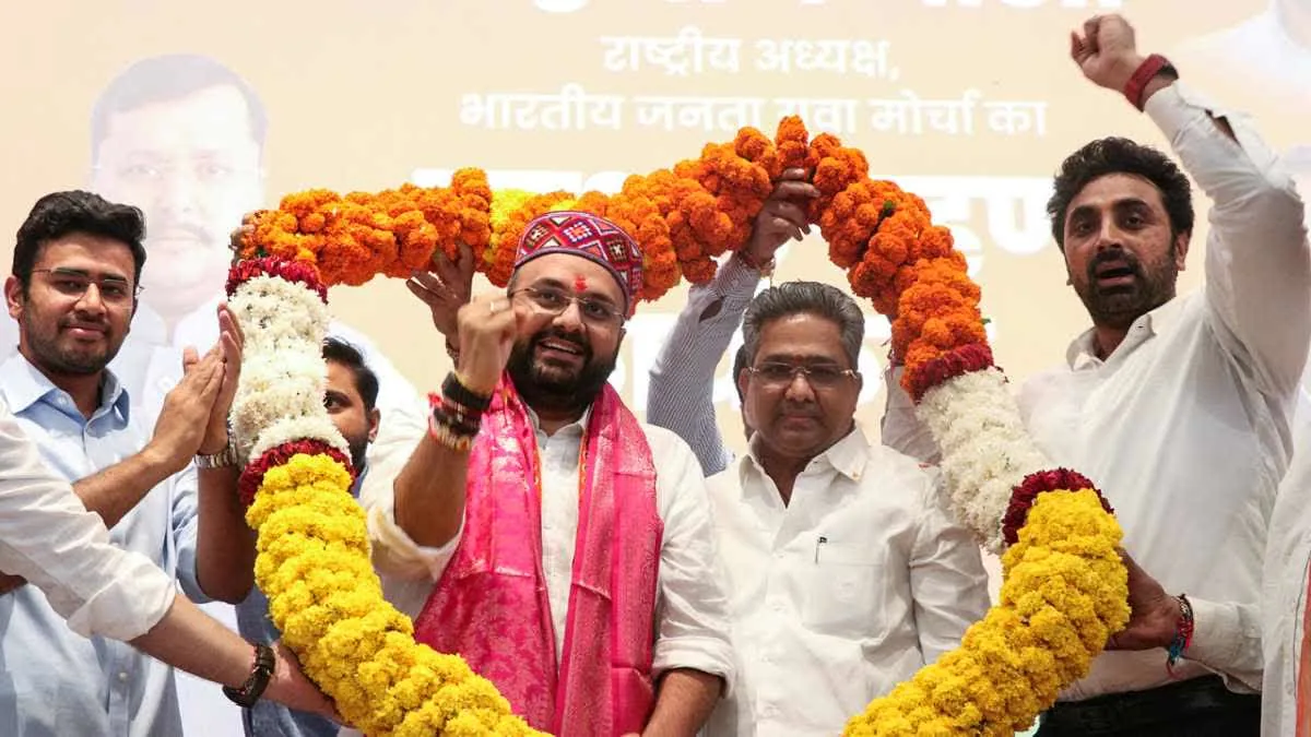 सेवा संकल्प यात्रा: इंदौर पहुंचे BJYM अध्यक्ष हेमांग जोशी ने संभाली कमान