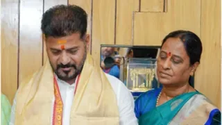 राजनीतिक घमासान: तेलंगाना के मुख्यमंत्री रेवंत रेड्डी ने कोंडा सुरेखा को मंत्रिमंडल से बर्खास्त किया