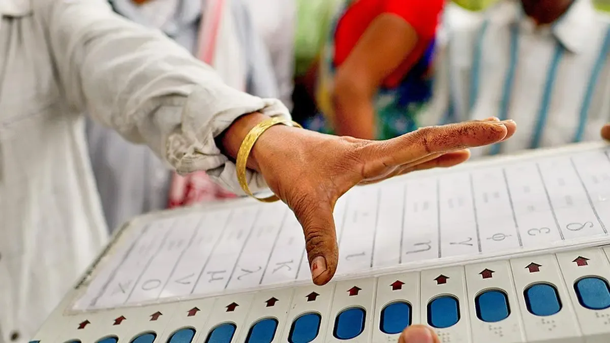 निकाय चुनाव संपन्न: 309 नगरीय निकायों में दो चरणों में 72.95% मतदान दर्ज