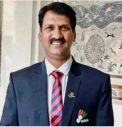 नशा मुक्ति अभियान: खेलों के जरिए युवाओं को सही दिशा दिखा रहे राजेंद्र शर्मा