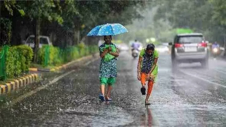 मौसम में बदलाव: छत्तीसगढ़ के तीस जिलों में बारिश और आंधी का अलर्ट