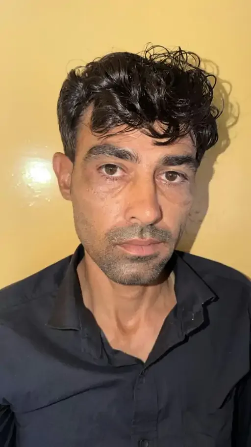 बड़ी कार्रवाई: दो साल से फरार 10 हजार के इनामी बदमाश को पुलिस ने दबोचा