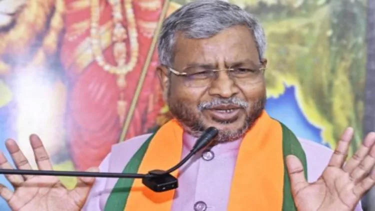 कानून व्यवस्था पर सवाल: जमशेदपुर के रेस्टोरेंट में गोलीबारी पर बाबूलाल मरांडी की तीखी प्रतिक्रिया