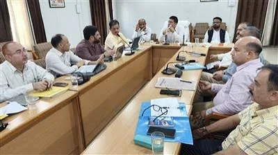 प्रशासनिक अपडेट: डीआरओ चंबा और डीसी मुकेश रेपसवाल से जुड़ी नई खबरें सामने आईं
