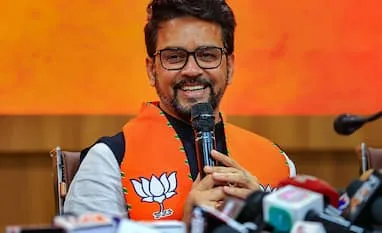 स्पोर्ट्स बजट पर सवाल: अनुराग ठाकुर ने राज्यों से मांगा खेलों के विकास का पूरा हिसाब