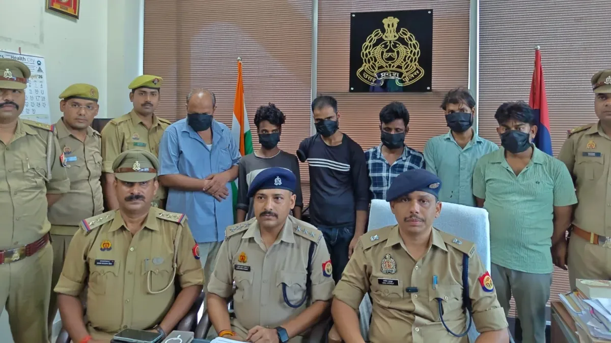 यूपी पुलिस की कार्रवाई: भारत नगर में दबिश देकर चोरी के आरोपी को दबोचा