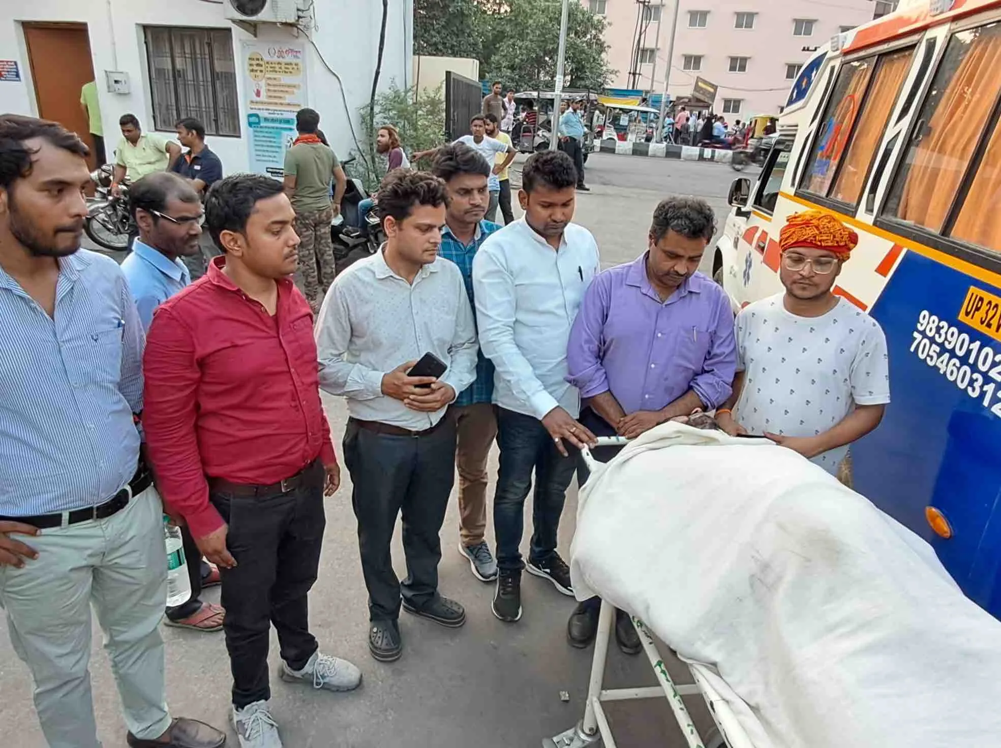 लखनऊ में फार्मासिस्ट की मौत: संदिग्ध परिस्थितियों में मिला शव, जांच जारी