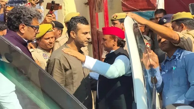 'सपा का लक्ष्य भाजपा को हराना', आजम खां से मिलने के बाद अखिलेश यादव ने बताया किन मुद्दों पर हुई बात
