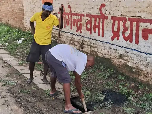 अयोध्या की जल निकासी व्यवस्था: विक्रमादित्य वार्ड में नालियों की हुई सफाई