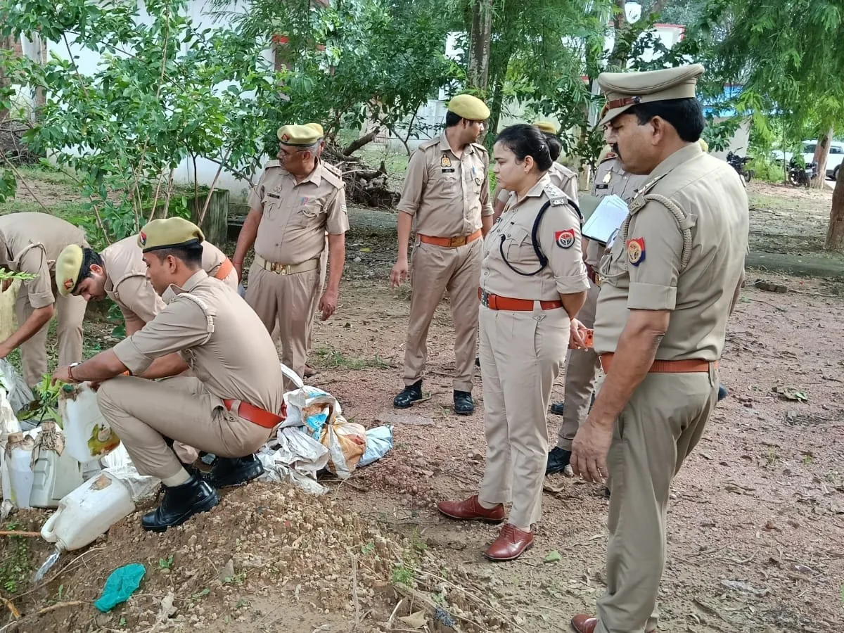बड़ा अस्ती में कार्रवाई: ओडिशा से झारखंड लाए जा रहे आठ गोवंश जब्त