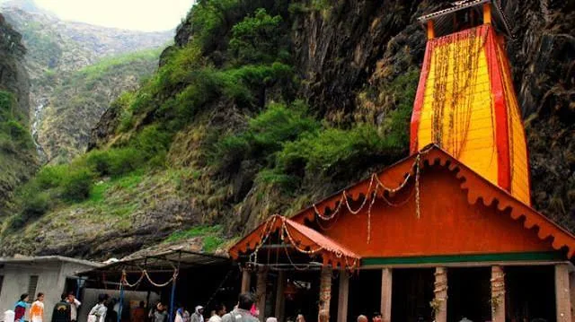 शीतकाल की तैयारी: 11 नवंबर को बंद होंगे प्रसिद्ध यमुनोत्री धाम के कपाट
